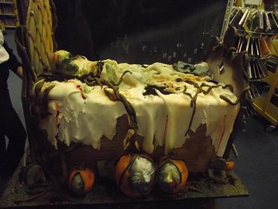 Halloween cake - Cake by TheHairyBaker