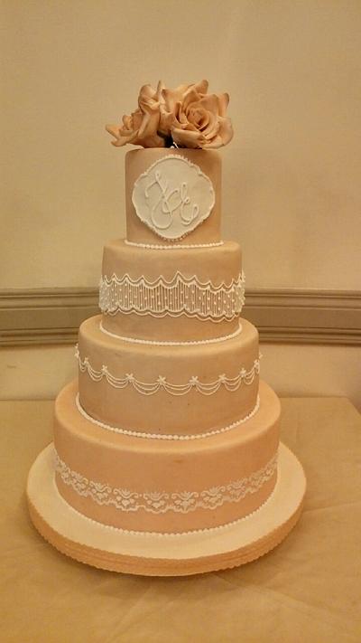 WEDDING CAKES - Cake by SU.! CUPCAKE