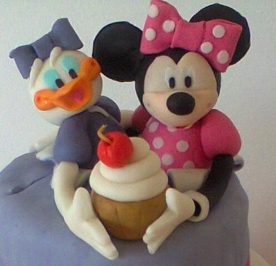 Minnie and Margarida - Cake by Dora sofia