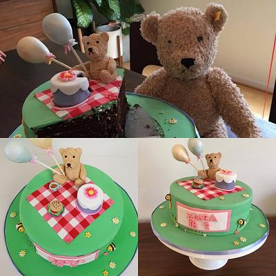 Teddy Bear Picnic - Cake by ellepik