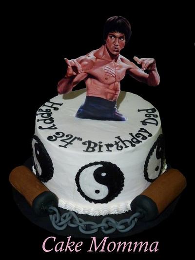 Bruce Lee - Cake by cakemomma1979