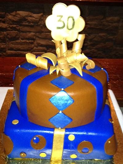 30 Birthday Cake - Cake by NumNumSweets