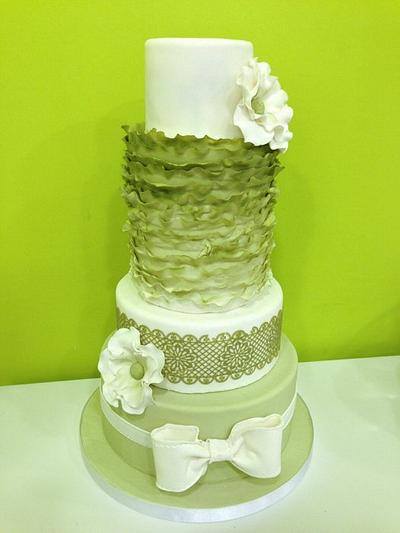 Green wedding cake - Cake by PanyMantequilla