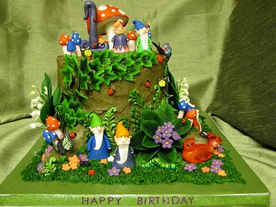 Gnomes! - Cake by Katyast