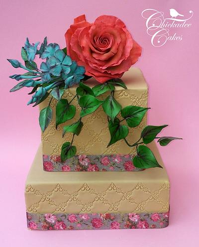 Rose cake - Cake by Chickadee Cakes - Sara