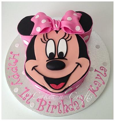 Minnie Mouse face  - Cake by June milne