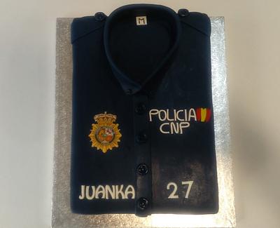 TARTA CAMISA DE POLICIA - Cake by Trastarteando