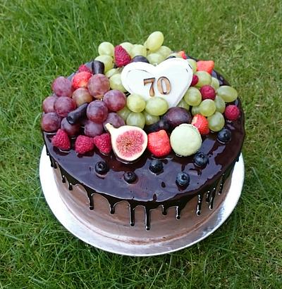 Chocolate cake with fruits - Cake by AndyCake