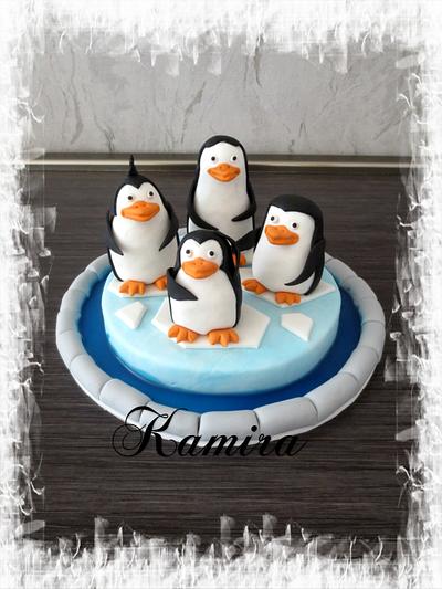 Penguins of madagascar - Cake by Kamira