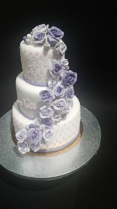 Violet roses - Cake by CakesPopsandCookies