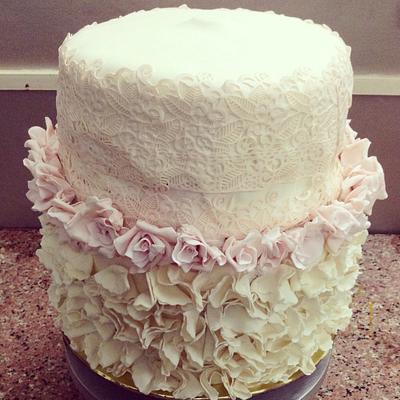 Elegant reception cake - Cake by G's Patisserie