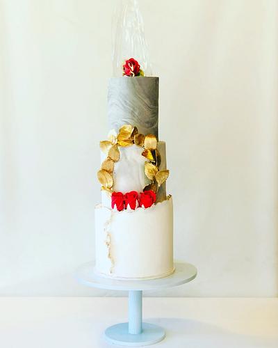 The Beauty and the Beast  - Cake by Chica PAstel