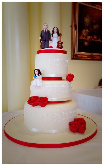Red & Ivory Wedding - Cake by Michelle Singleton