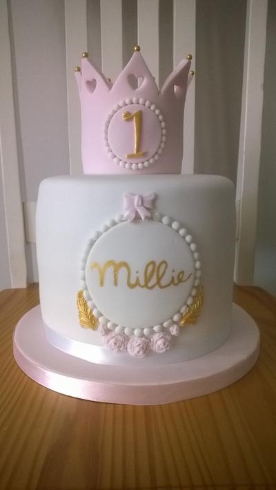 Princess 1st birthday cake with crown - Cake by Combe Cakes