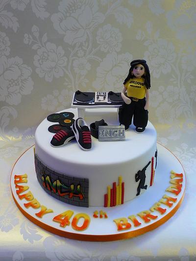 Hip Hop DJ cake - Cake by Jip's Cakes