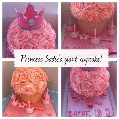 Princess Giant cupcake - Cake by cupkates