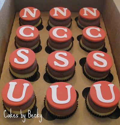 NC State University Cupcakes - Cake by Becky Pendergraft