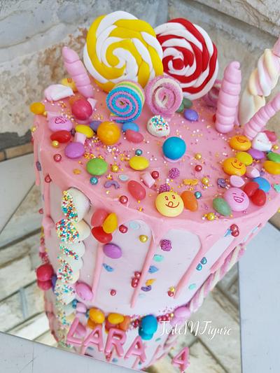 Buttercream bday cake - Cake by TorteMFigure
