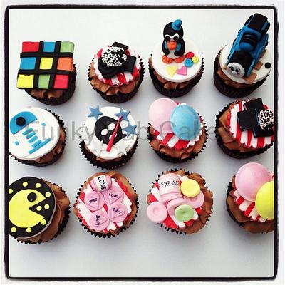 80's themed cupcakes - Cake by funkyfabcakes