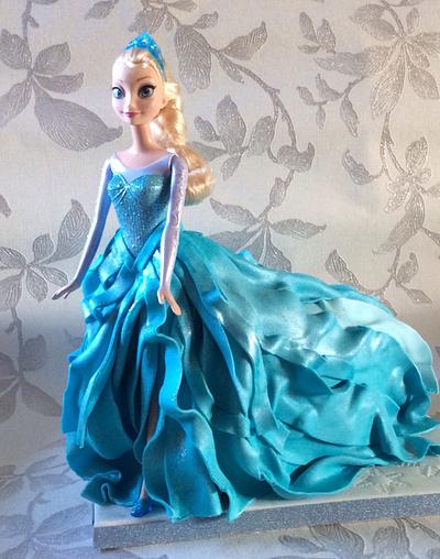 Elsa - Cake by Samantha Dean