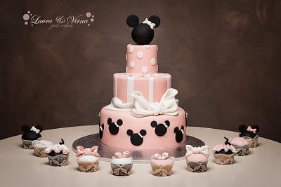 Classic Minnie cake - Cake by Laura e Virna just cakes