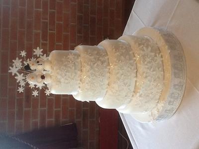 Winter wedding - Cake by Cherry Delbridge