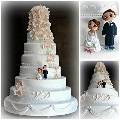 It's Wedding Time! - Cake by Patrizia Laureti LUXURY CAKE DESIGN