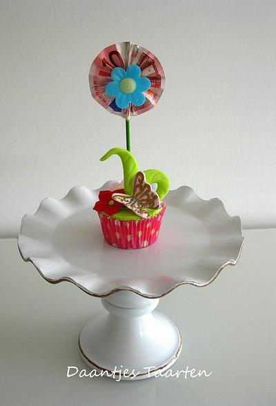 A nicer way to give money - Cake by Daantje