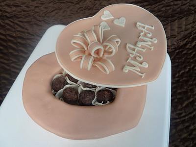 Box of chocolates <3 - Cake by Alhida (Date my Cake)