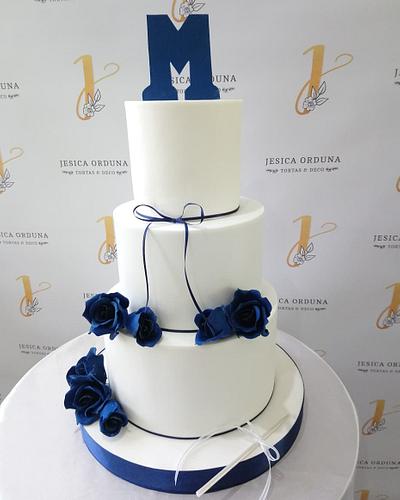 Elegante cake - Cake by Jesica Orduna 