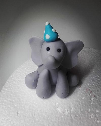 Elephant - Cake by ggr