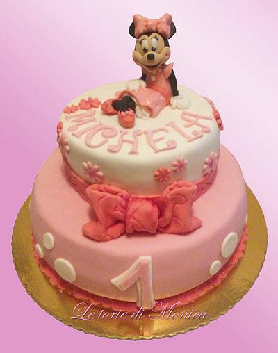 Minnie's Cake - Cake by Monica Vollaro 