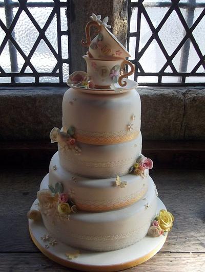 Dazzlelicious Vintage wedding cake. - Cake by dazzleliciouscakes