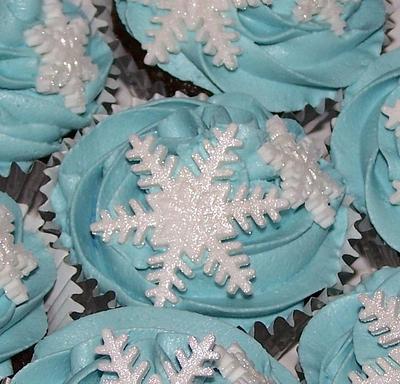 'Wicked' Winter Cupcakes - Cake by Sandra's cakes