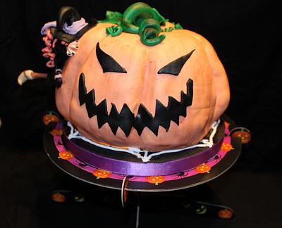 Tarta Calabaza de Halloween.-  Halloween pumpkin cake - Cake by Machus sweetmeats
