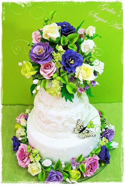 Wedding cake with roses and liziantus - Cake by Galya's Art 