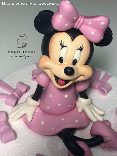 Minnie - Cake by Mariana Frascella