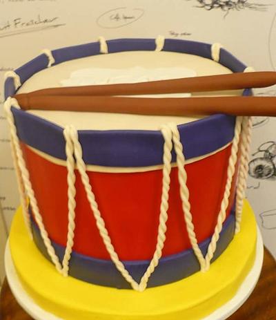 Drum - Cake by Dulce Victoria