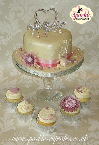 Seashells & Flowers - Cake by Sparkle Cupcakes