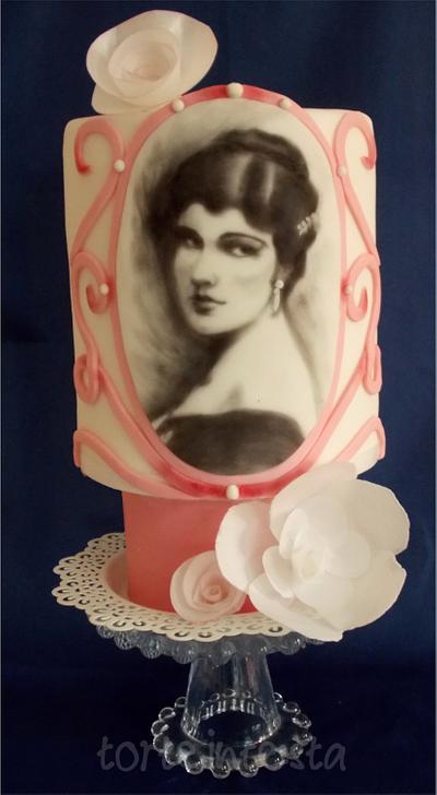Portrait of a Lady - Cake by Torteintesta di Silvia Riboldi
