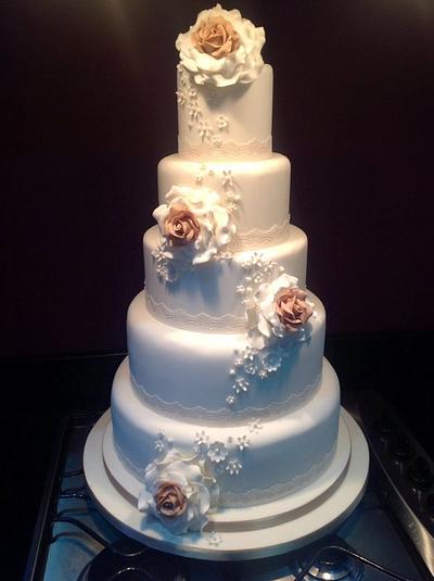White wedding cake - Cake by Andrias cakes scarborough