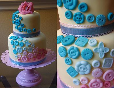 Cute as a button ♥ - Cake by Mandy