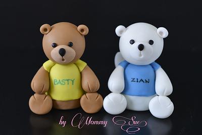 Bear Toppers - Cake by Mommy Sue