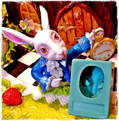 Rabbit from Alice in Wonderland - Cake by Galya's Art 