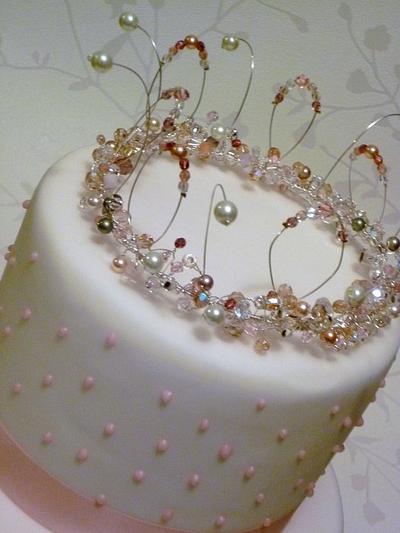 Wedding cake with jewel topper - Cake by suzannahscakes