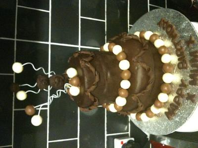 My mums meerkat birthday cake - Cake by Kirstie's cakes