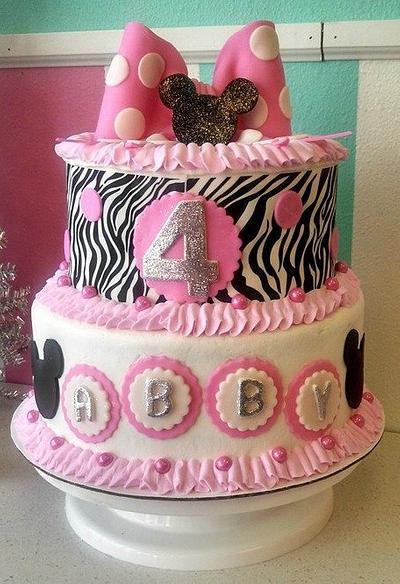 Minnie/Zebra - Cake by CrazyAboutCupcakes