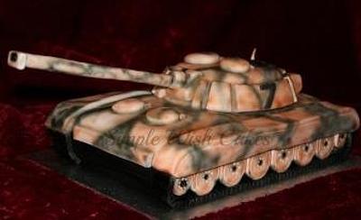 Tank birthday Cake - Cake by Stef and Carla (Simple Wish Cakes)