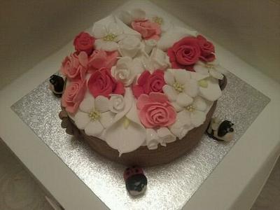 Flower Basket - Cake by NooMoo