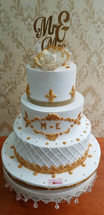 White and Gold  - Cake by Michelle's Sweet Temptation